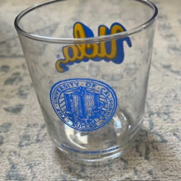 UCLA Bruins 4" 12oz Glass - Set of 2 - Picture 2 of 7
